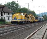 203 313-2 mit einem Bauzug am 20.08.2008 in Kreiensen. (berarbeitet wegen Gegenlicht)