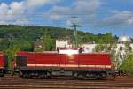 203 006-2 der EfW-Verkehrsgesellschaft mbH, abgestellt am 08.06.2012 in Betzdorf (Sieg).