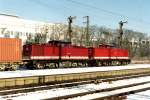 203 501 und 505 am 25.02.2001 in Nrnberg-Stein.Die beiden Loks fuhren damals fr Netlog,besser bekannt unter dem Markennamen boxxpress.