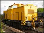 Die V 180.08 ,(V100.1),der SGL Schienen-Gter-Logistik GmbH steht abgestellt an der 
alten Laderampe in Aachen West. Bildlich festgehalten im Mai 2012.