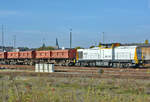 1203 001-3 mit Güterwagen im Bf Euskirchen - 26.10.2016