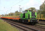 203 109-4 mit Güterzug von Rostock Hbf nach Rostock-Seehafen bei der Ausfahrt in Rostock-Bramow.15.10.2021