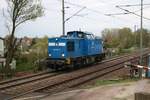 204 044-6 der Eisenbahn-Bau- und Betriebsgesellschaft Pressnitztalbahn (PRESS) als Tfzf fährt an der Angersdorfer Straße in Zscherben auf der Bahnstrecke Halle–Hann.