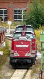 V100 im Doppeltraktion in Bahnbetriebswerk Gera. Foto 25.09.13