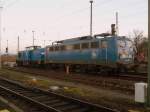 Am 01.01.2014 standen 204 033 und 140 037 in Stendal abgestellt. DIESES FOTO ENTSTAND VOM BAHNSTEIG 4/5 (rechts im Bild ist das Ausfahrtsignal von Gleis 5) 