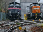 211 079-9 & 295 057-4 auf dem Gelände der Westfälische Lokomotiv Fabrik Karl Reuschling.