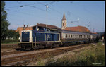 211279 erreicht hier mit Zug 7613 aus Miltenberg am 15.8.1989 um 8.55 Uhr den Bahnhof Seckach.