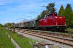 Museumseisenbahn Hanau Sonderzug mit V100 1019 der Ulmer Eisenbahnfreunde am 27.04.25 in Ober-Widdersheim