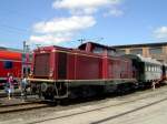 Die V 100 1365 am 31.05.2008 im Wagenwerk M�nchen Pasing (Tag der Offenen T�r) 