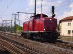 Eine V100 rangiert am sp�ten nachmittag am 31.07.08 im Bahnhof Fulda!