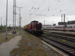 Am 05.05.2012 kam V 100 1041 (Auslieferung an DB  V 100 1041,Umzeichnung in 211 041) der NeSA Eisenbahn-Betriebsgesellschaft Neckar-Schwarzwald-Alb mbH mit einem Bauzug durch Stendal und fuhr Richtung