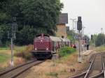 211 054 2 mit einem Sonderzug im Bahnhof von Wegeleben an der Strecke Halberstadt-Thale/Halle(Saale)