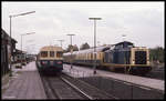 Zugkreuzung im Bahnhof Bramsche am 21.10.1989.
