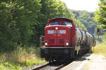 Unkrautspritzzug: 212 329-7 und 212 265-3 brausten mit Tempo 80 Km/h durch den Haltepunkt Siersburg auf der Niedtalbahn. 18.07.2018