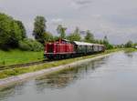 Die 212 084 mit einer RB nach Trostberg am 25.05.2019 unterwegs bei Schalchen.