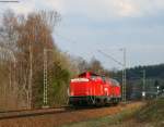 218 333-3 mit 212 274-5. im Schlepp als Tfzf gen Villingen am km 70,0 13.4.09