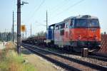 Ein interessantes Dieseltandem war am 17.8.2009 im Bauzugeinsatz auf der Pyhrnbahn anzutreffen: RTS 2143 005 und MWB V1253 alias 212 285