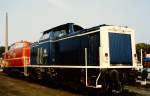 212 326-6 und V 80 002 auf der Fahrzeugschau  150 Jahre deutsche Eisenbahn  vom 3.