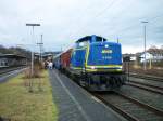 V1253 der Mittelweserbahn vor einem Sonderzug der Landeseisenbahn Lippe im Bahnhof Lage, 18. Januar 2009