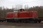 Die 212 325-5 der EfW am 04.03.2012 in Stolberg Hbf.