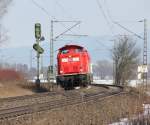212 298-4 mit 212 323-0 in Fahrtrichtung Sden. Aufgenommen am 15.03.2013 in Wehretal-Reichensachsen.