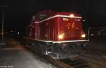 V126 der BOB 212 089-7 fhrt zum Bahnsteig, um einen Sonderzug nach Nrnberg ber Landshut - Regensburg zu bespannen, KBS 945 Salzburg - Landshut, fotografiert in Mhldorf am 13.03.2011