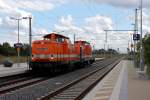 Am 12.08.2014 dieseln die LOCON 210 und 212 durch Löwenberg (Mark).