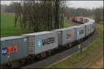 Locon 214 und 213 bei der fahrt mit ihrem Containerzug in höhe der Schäferei auf dem Wilhelmshavener Industriegleis.