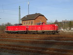 212 036-8 und 212 298-4 rangieren am 06. Februar 2016 im Coburger Gbf.