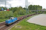 Am 26.05.2015 rangierte auch die EGP 212 314-9 bei Hamburg Waltershof einen leeren Containerzug.