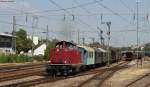 V100 2335 mit dem DbZ 91564 (Worms Hbf-Rottweil) bei der Ausfahrt Villingen 26.7.12