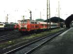 215 012-6 mit RB 8723 Kleve-Dsseldorf auf Krefeld Hauptbahnhof am 26-08-97.