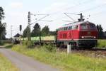 215 086 mit einem Kurzen Gterzug durch Paderborn Elsen Richtung Altenbeken.