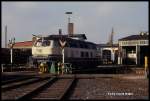 215125 wird am 25.10.1989 im BW Aachen West für den nächsten Einsatz auf die Drehscheibe gefahren.