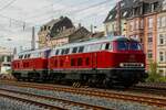 EfW 215 018-3 & EfW 215 027-4 in Wuppertal, April 2023.
