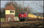 OHE Diesellok 200086 passiert hier am 24.2.2007 um 15.37 Uhr mit einem Leerzug in Richtung Rheine das westliche Stellwerk in Westerkappeln Velpe.