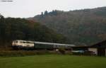 216 224-6 und 218 470-3 mit dem RE 36587 (Herzhausen-Frankenberg (Eder)) bei Schmittlotheim 23.10.10