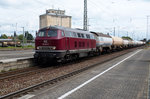 Das Highlight heute am 26.06.2016 zum Sonntag: 216 224-6 in Plattling, wo es eh schon ein Glücksfall ist dieselbespannte Züge zu treffen
