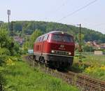 216 224-6 kam am 12.05.2015 als Tfzf in Richtung Norden durch Wernfeld.