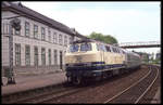 DB 216180 hält mit dem E nach Braunschweig am 19.5.1991 um 18.00 Uhr im Bahnhof Vienenburg.