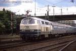 216187 kommt am 6.7.1988 um 14.32 Uhr mit einem Nahverkehrszug aus Fulda in Gießen an.