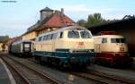 217 014-0 und 103 113-7 beim Burgwaldbahnfest in Frankenberg (Eder) 23.10.10