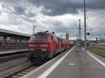Der IC  Allgäu  Magdeburg - Memmingen mit 2 Ulmer 218,am 14.07.17 in Stuttgart Hbf