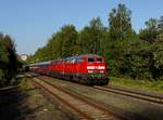 Die 218 426 und die 218 401 mit dem Hochfranken Express nach Prag am 05.05.2018 bei der Durchfahrt in Arzberg.