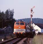 218 144 am Einfahrsignal Overath, 15.6.1986.