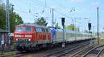 DB Fernverkehr AG, Frankfurt (Main) mit  218 834-0  (NVR:  92 80 1218 834-0 D-DB ) beim Abschleppen eines wahrscheinlich defekten? EC PKP-Intercity Zuggespanns mit der Lok  5 370 009  [NVR-Nummer: 91