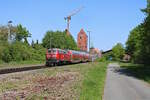 DB 218 435-6 verlässt Neustadt in Holstein als RB85 nach Lübeck Hbf. (13.05.2023)