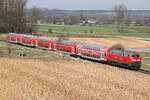 218 452 fotografiert östlich Schwindegg Richtung Weidach. Schon wieder zwischen München Ost und Mühldorf den ganzen Tag lang unterwegs. 19.03.2026.