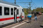 Lokwechsel in Itzehoe am 26.04.2026: 218 390-3 �bernimmt den IC2214 K�ln-Westerland.