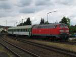 218 213 mit RE 453 am 8.7.2008 in Schwandorf.